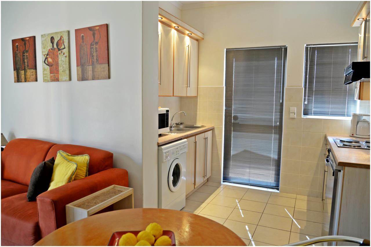 Chala-Kigi Apartments Swakopmund Buitenkant foto