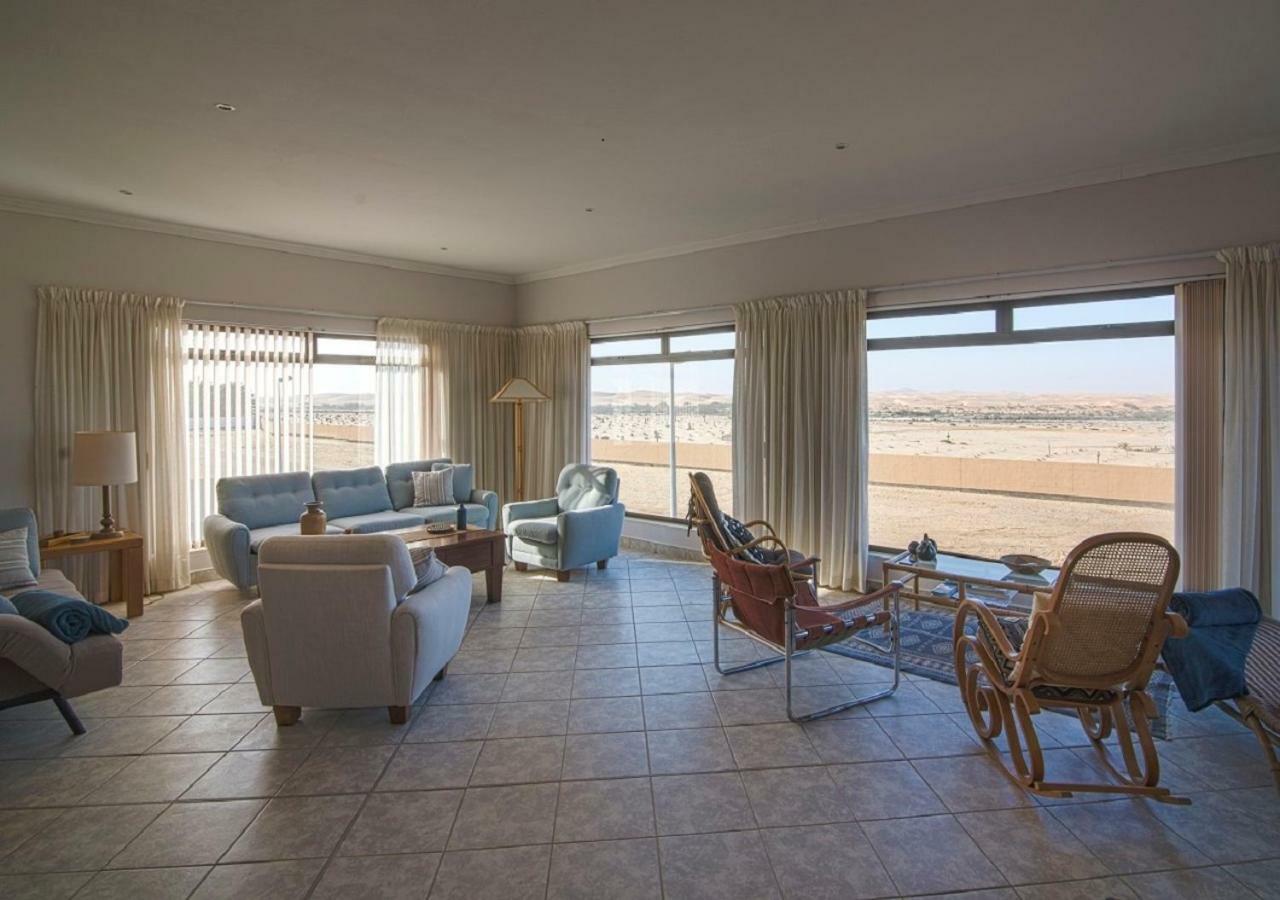 Chala-Kigi Apartments Swakopmund Buitenkant foto